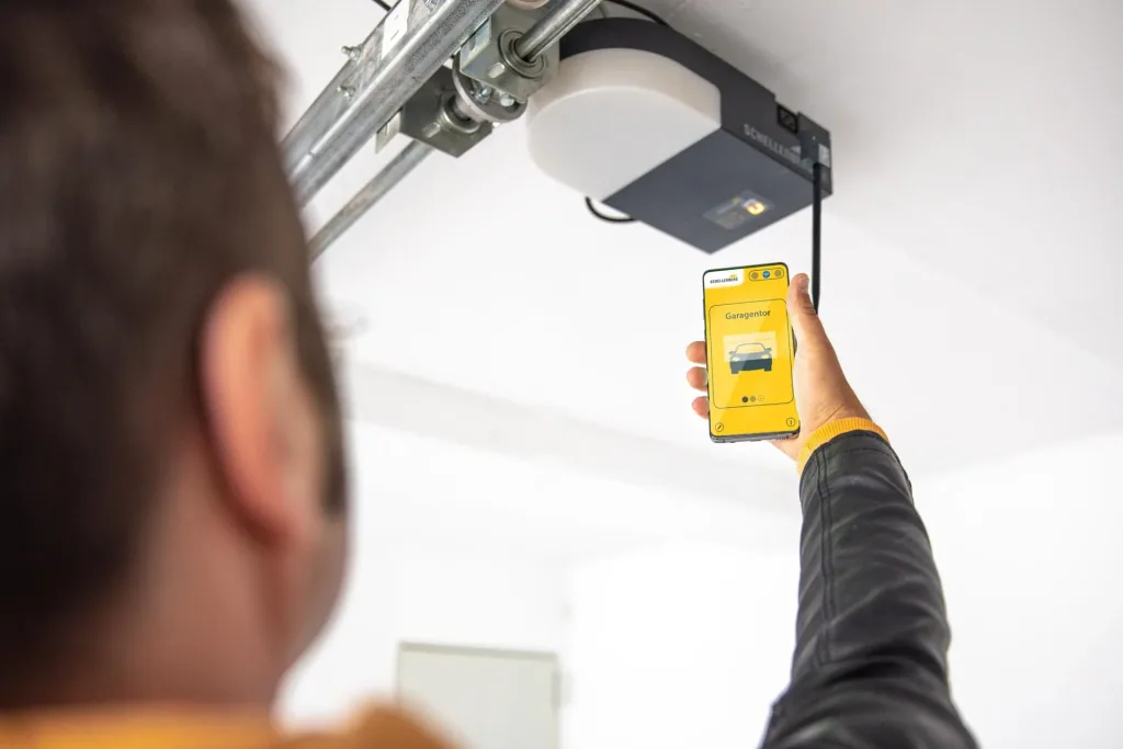 Smartphone Garagentoröffner PLUS mit LED
