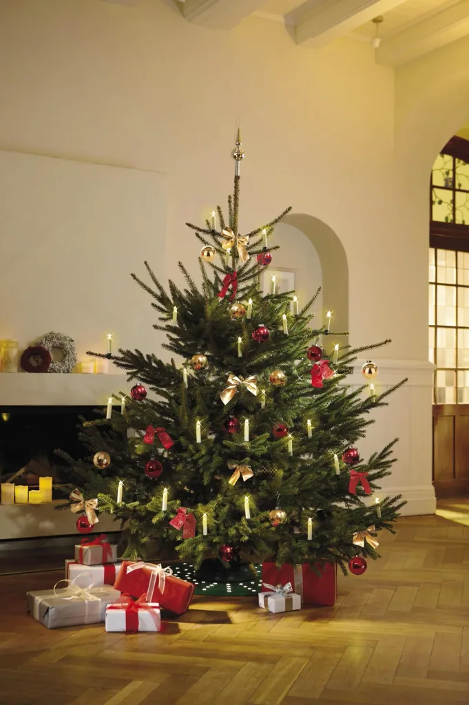 Kabellose Christbaumkerzen für den Innen- und Außenbereich, 15 Stück mit Fernbedienung