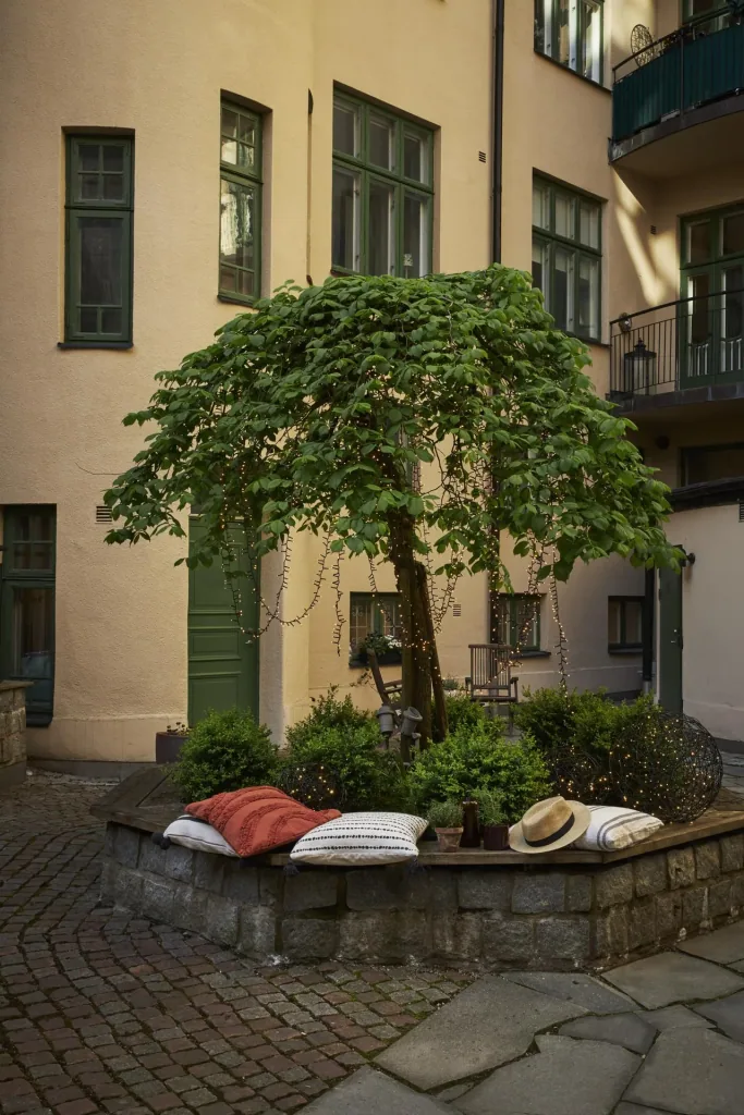Lichterkette mit 180 warmweißen LEDs, IP44