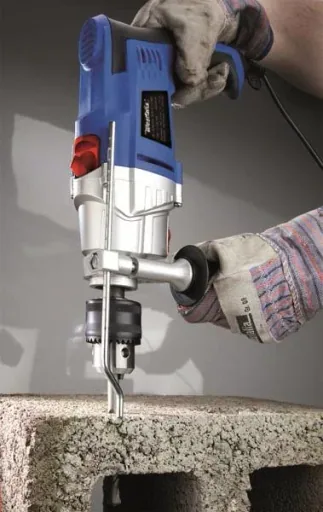 Elektronik Schlagbohrmaschine 1050 Watt, 2-Gang ink. 18-teiligem Makita Bohrer-Set