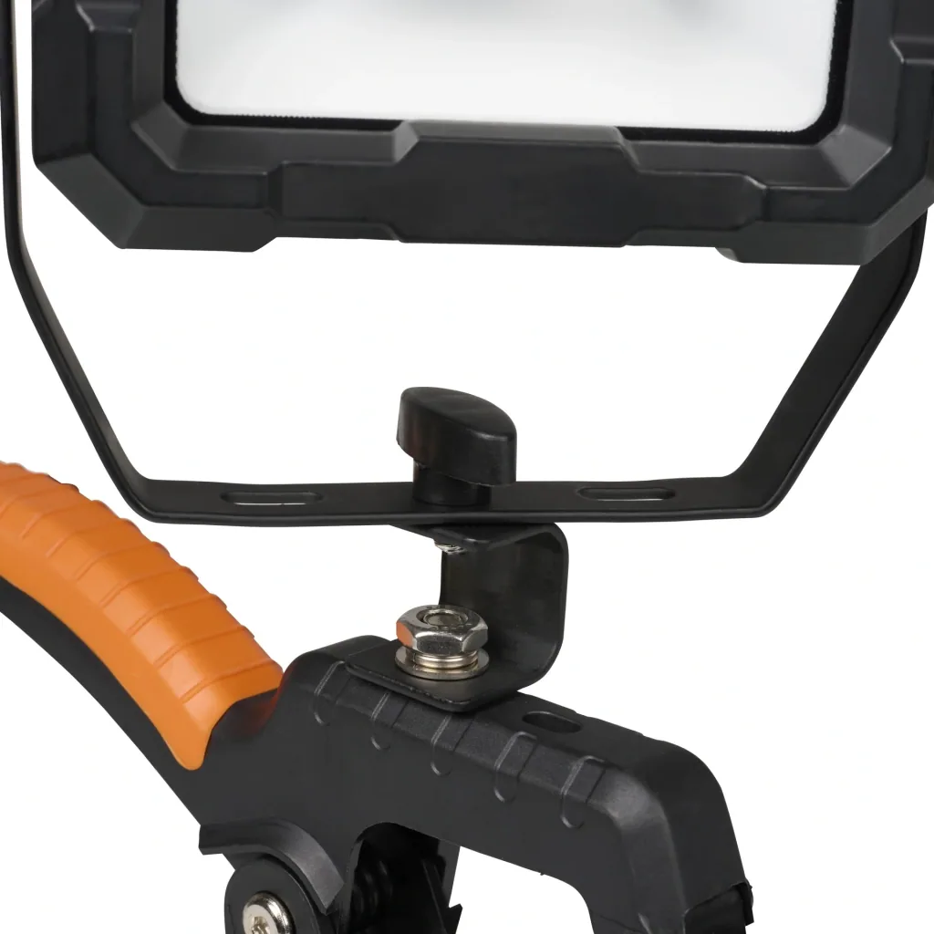 LED Arbeitsleuchte mit Klemme und 360 Grad drehbar