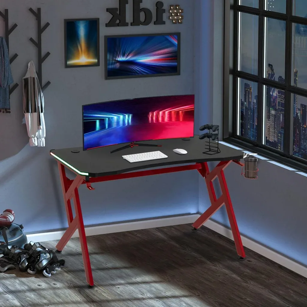 Gaming Tisch RGB-Lichter Schreibtisch R-förmiger 4 verstellbare Fußstützen Computertisch Arbeitstisch Spanplatte Metall