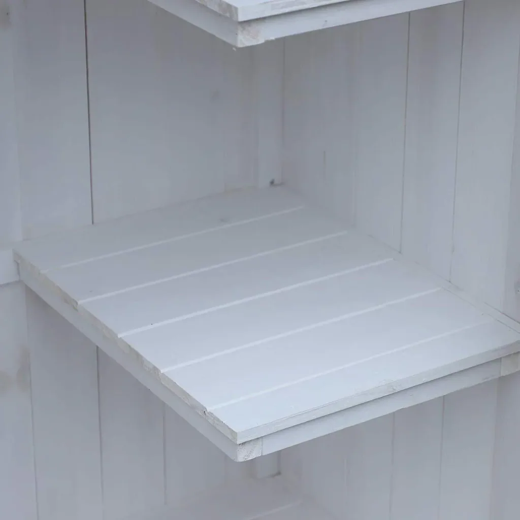 Gartenschrank mit Bitumenpappe