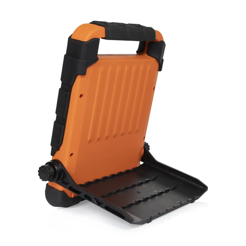 LED Arbeitsleuchte, faltbar mit Steckdose