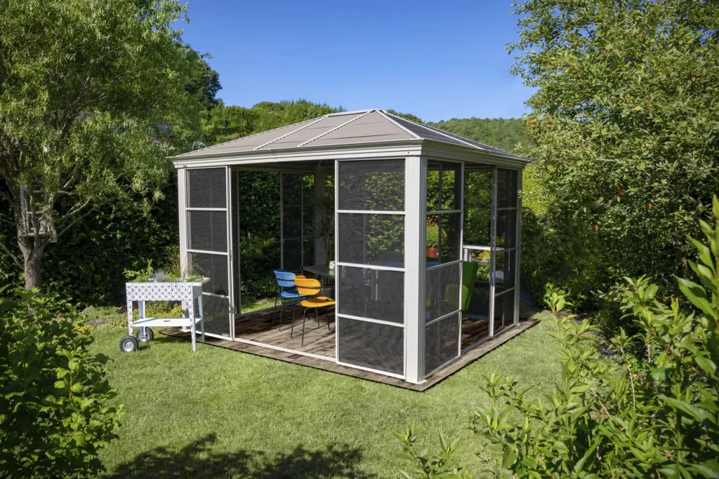 Aluminium Pavillon und Wintergarten Striano, champagner