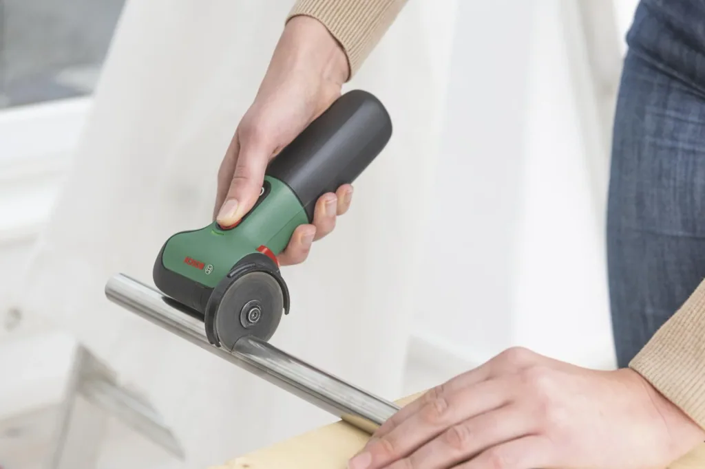 Akku-Winkelschleifer EasyCut&Grind, 7,2 V inklusive Zubehör