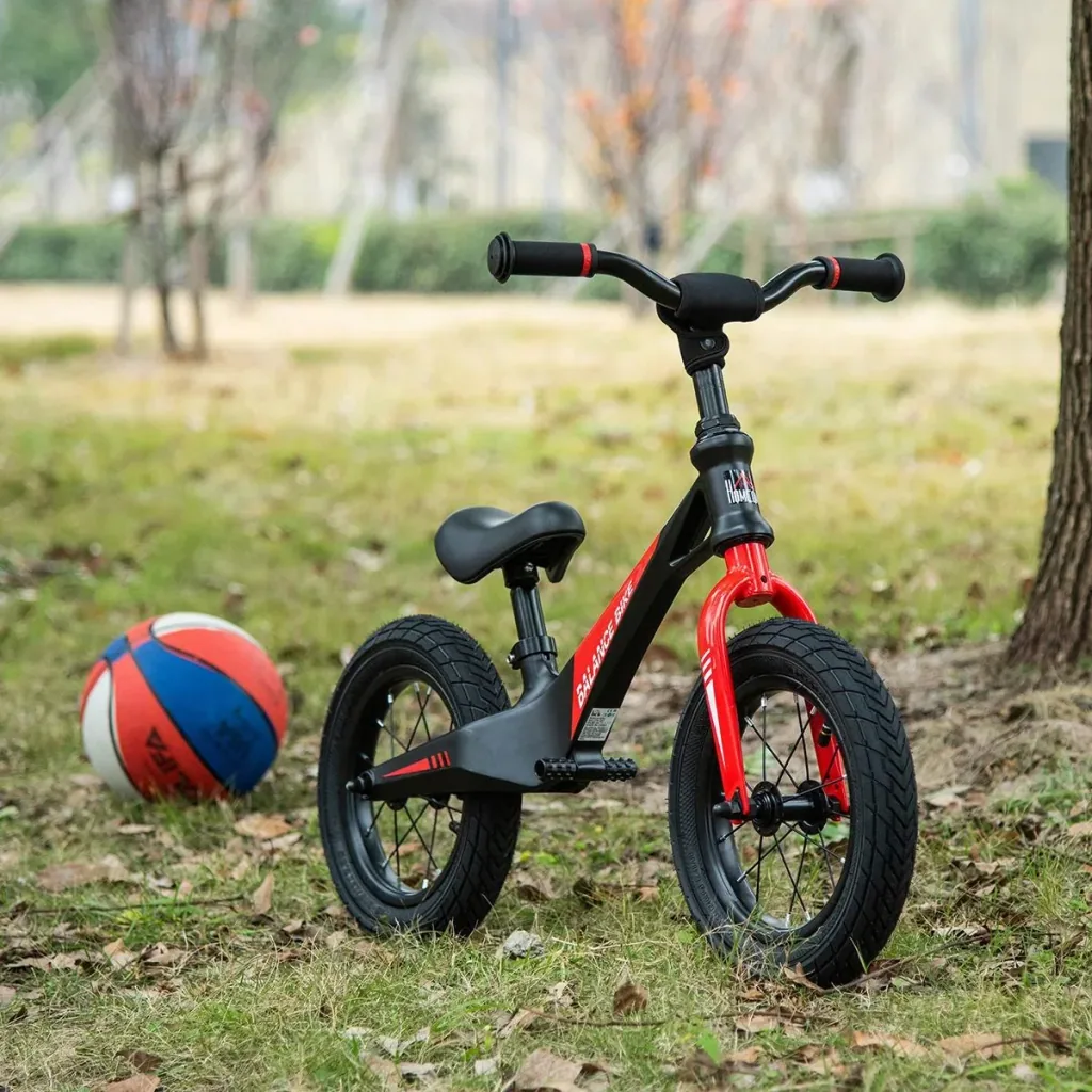 Balance Fahrrad - Gummireifen - Schwarz/Rot - 90 x 40 x 54-58,5 cm