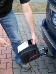 Motor-Seilwinde, 2.700 kg, tragbar mit Funkfernbedienung
