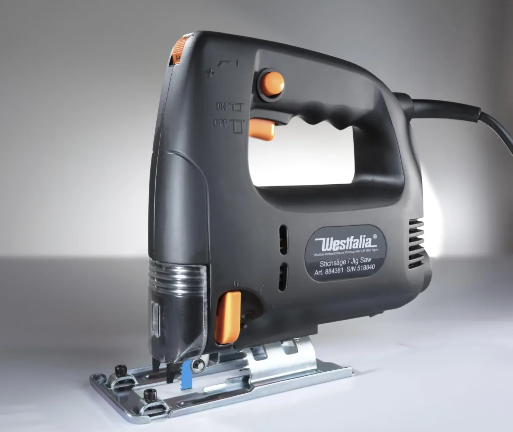 Pendelhub Stichsäge 710 Watt mit 5-teiligem Sägeblatt-Set
