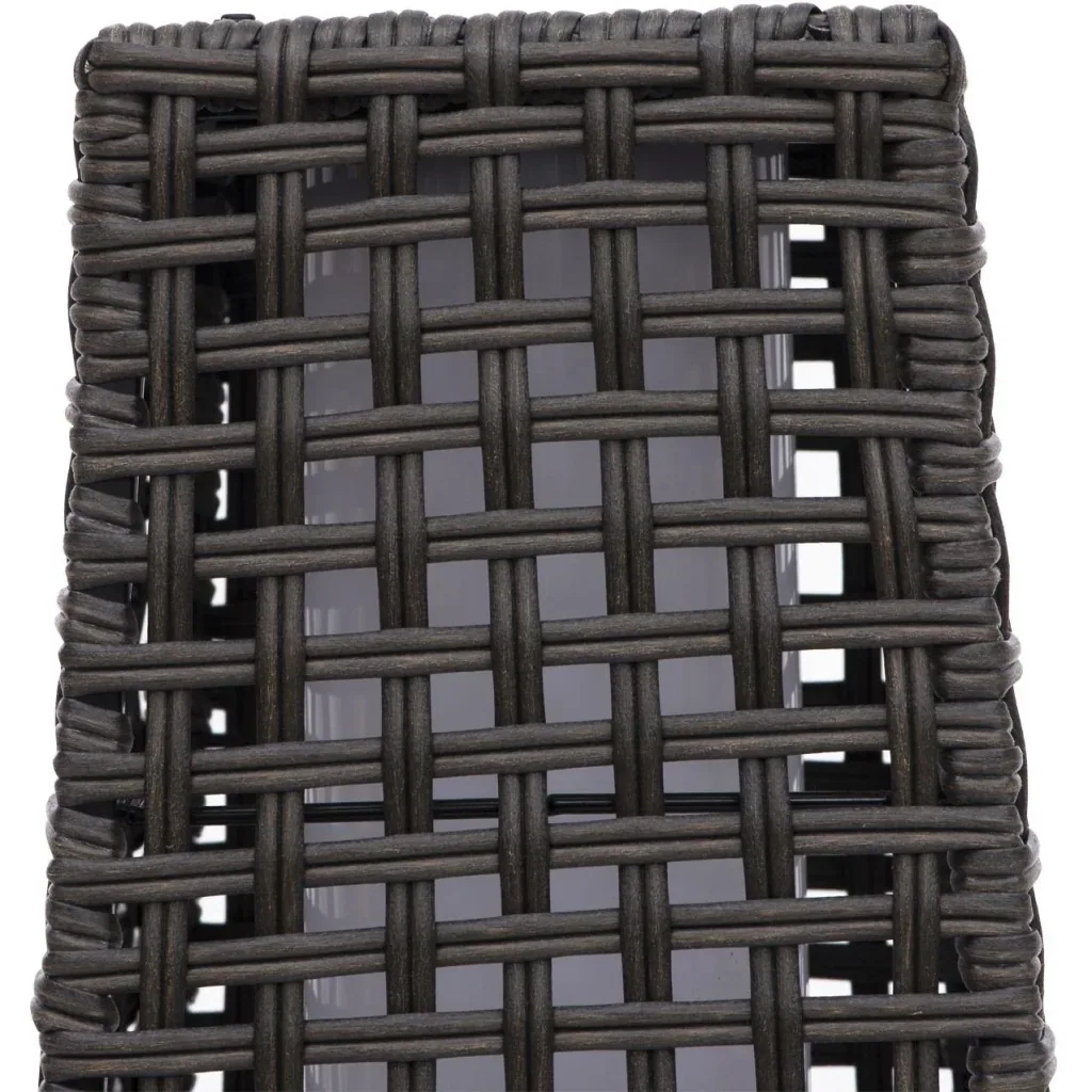 Rattan-Stehlampe mit Lichtsensor