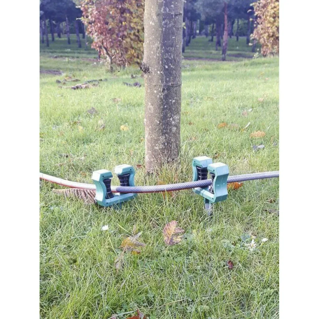 Gartenschlauchhalter/ Gartenschlauchführung