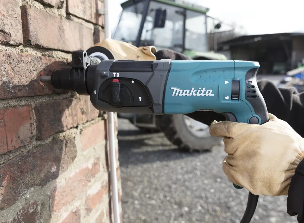 780 W Elektronik Bohrhammer HR2470