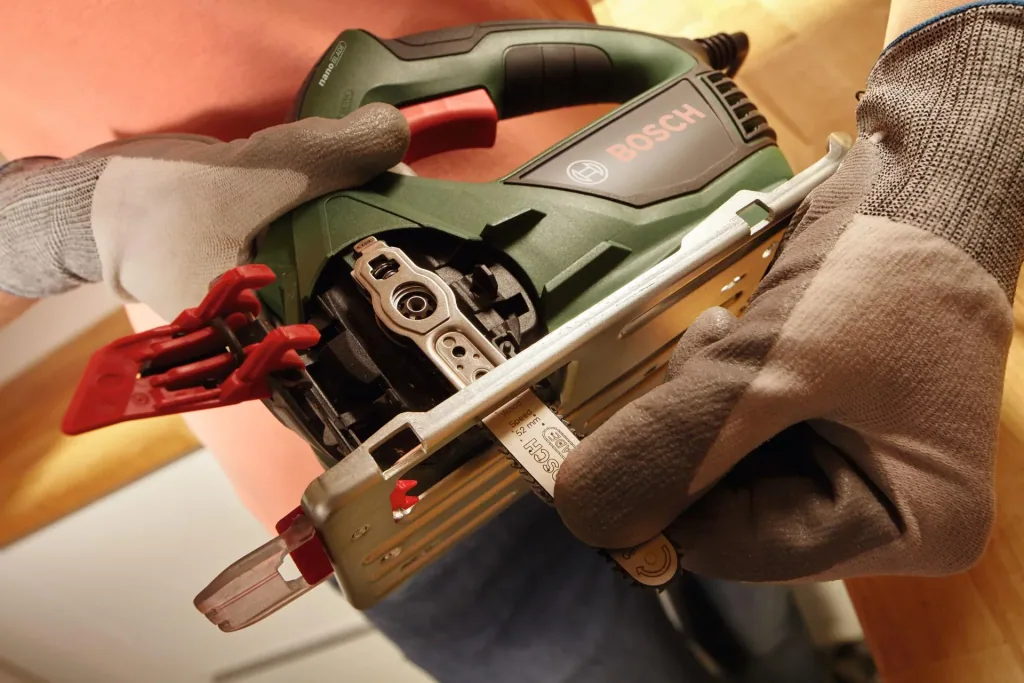 Säge EasyCut 50 mit NanoBlade, 500 Watt
