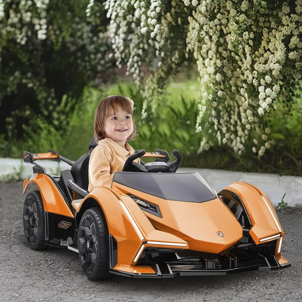 Kinderfahrzeug 117 cm x 66 cm x 50 cm