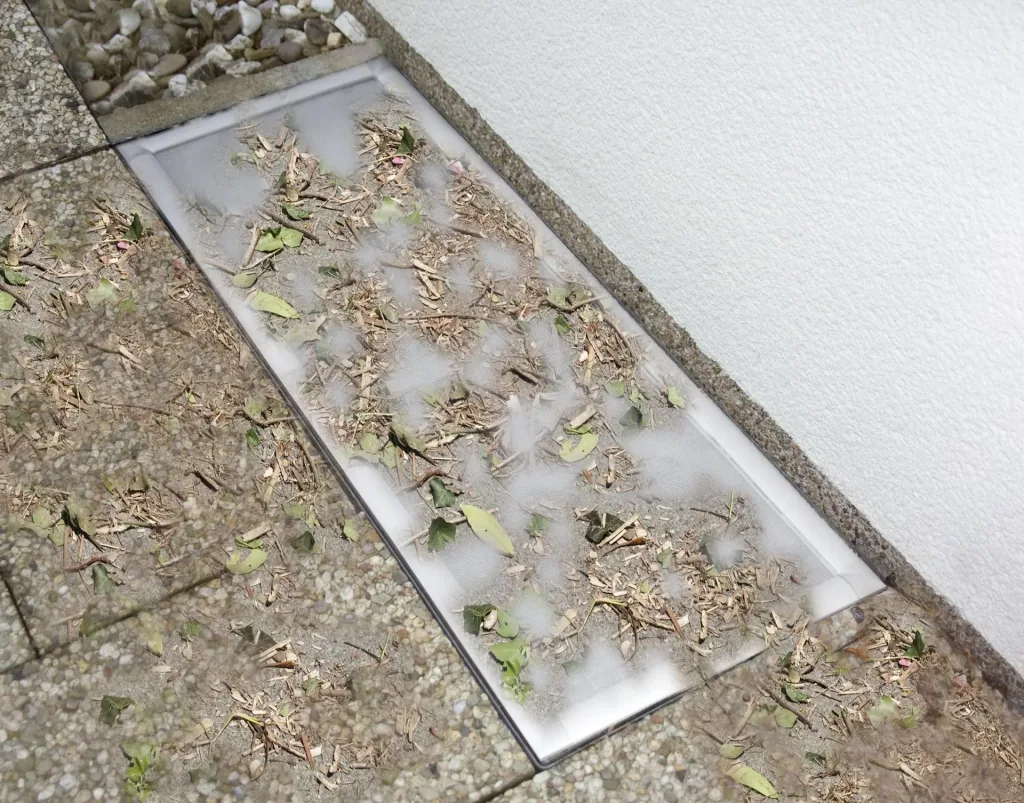 Profi Lichtschachtabdeckung mit Alu Gewebe
