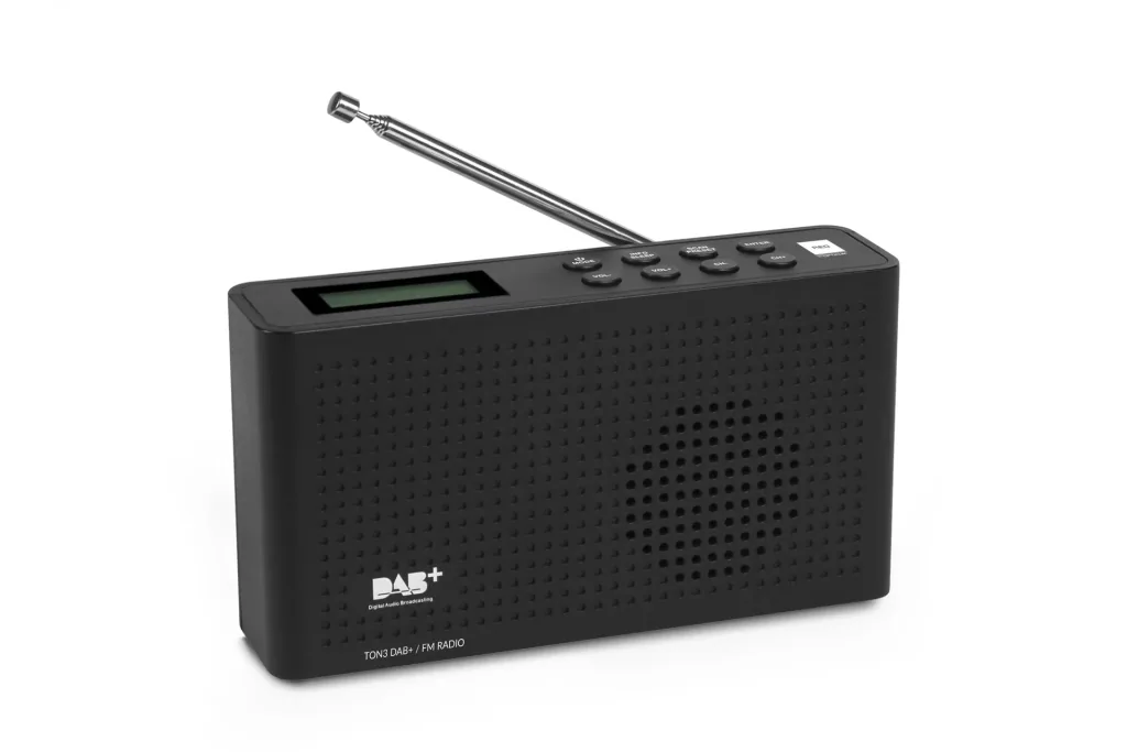 DAB+ Freenet Set mit Freenet DVB-T2 Full HD Receiver und DAB+ Radio