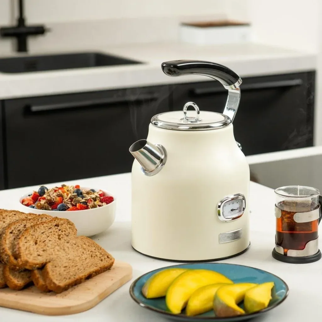 SET aus 3 - Retro Mixer + Wasserkocher 1,7 Liter + Toaster - Weiß