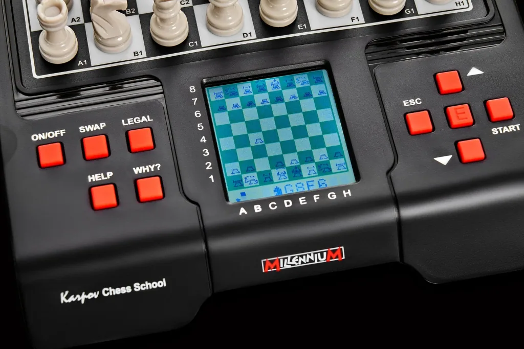 Schachcomputer Karpov Schachschule