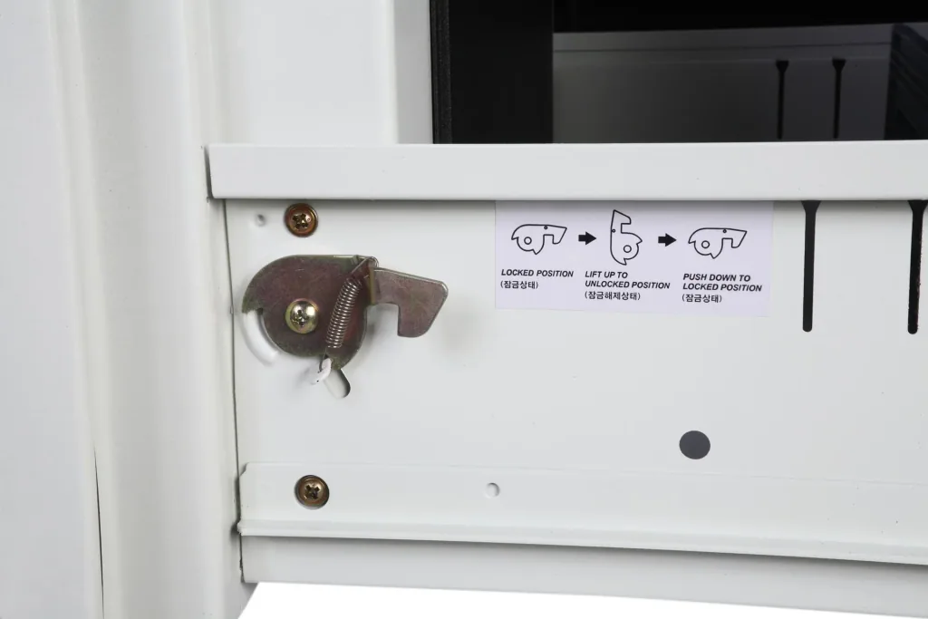 Aktenschrank World Class Vertical Fire File mit 2 Schubladen und elektronischem Schloss