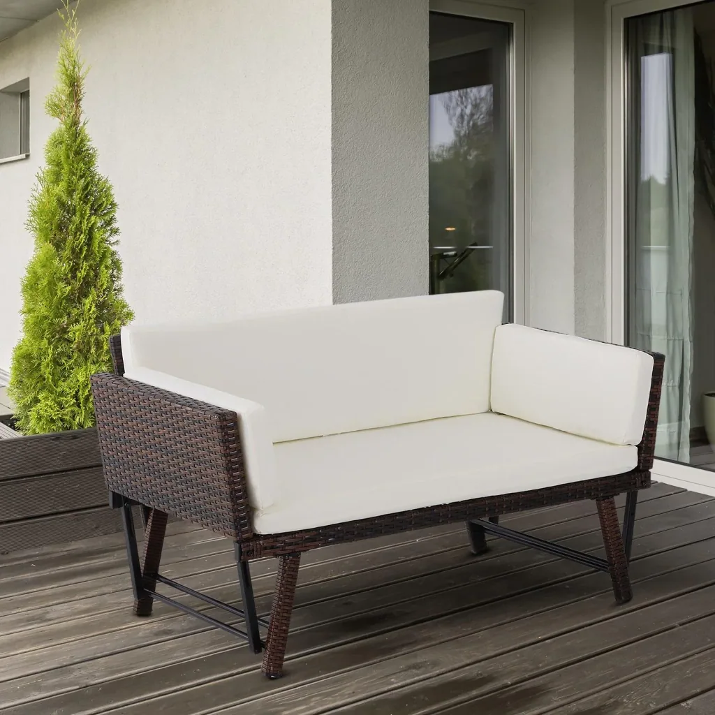 Gartensofa mit klappbaren Armlehnen